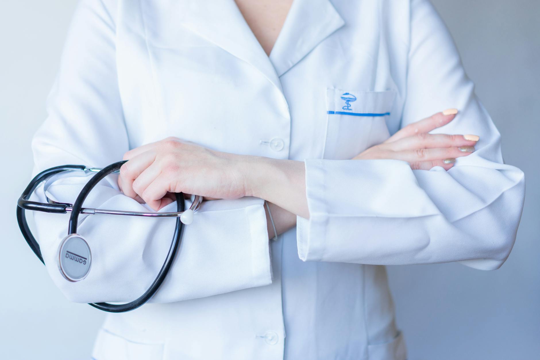 Studio medico professionale con stetoscopio