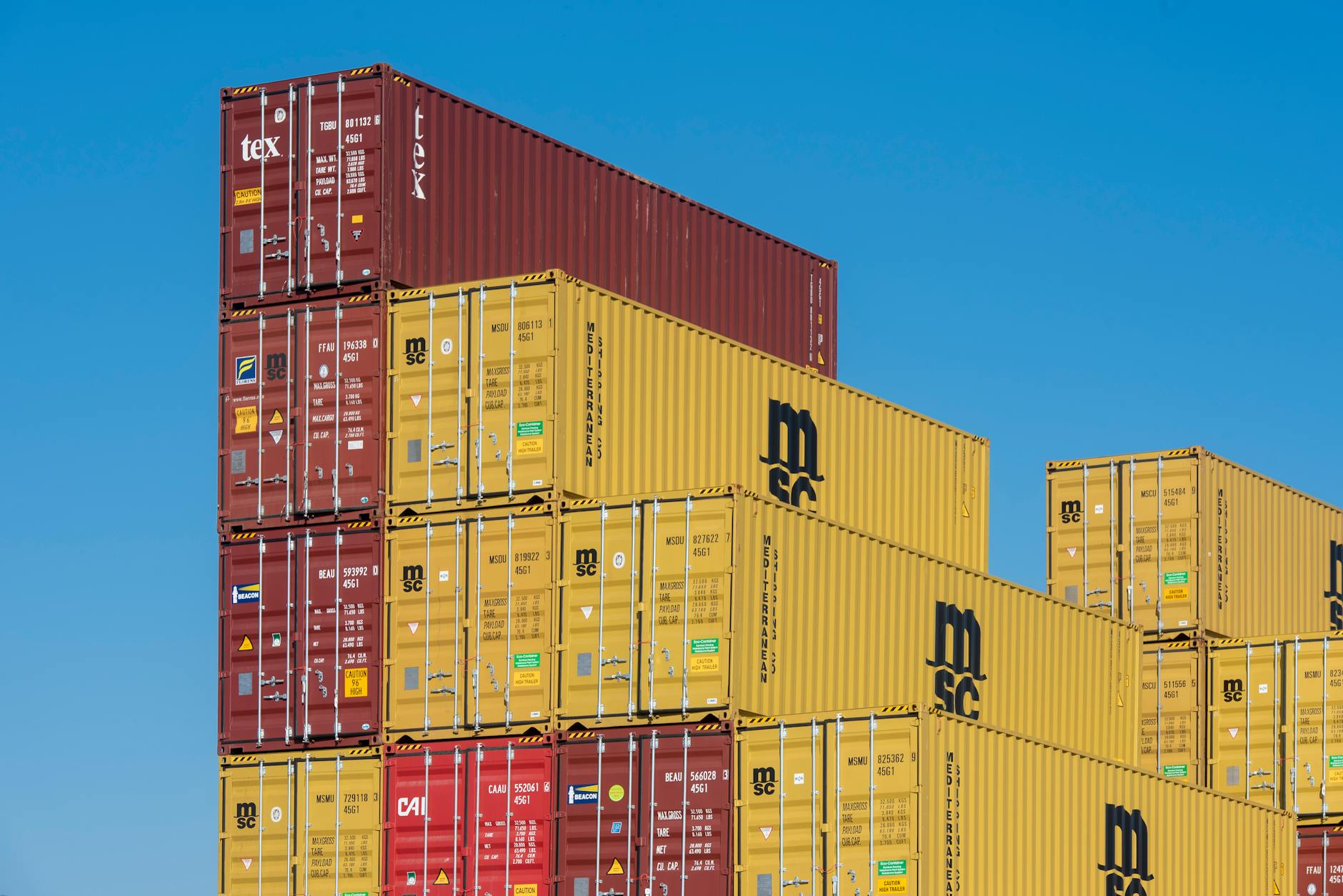 Docker container blu - infrastruttura container per PMI italiane