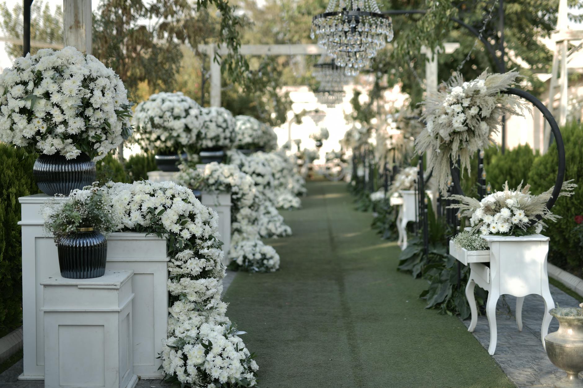 Fiori bianchi cerimonia rispetto - software onoranze funebri