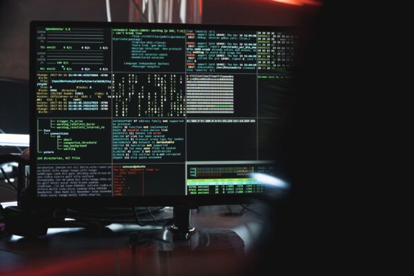 Webhook vs API polling: quale scegliere per le tue integrazioni (2021)