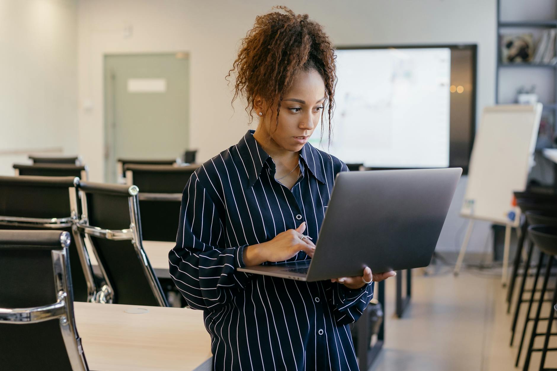 Onboarding nuovo assunto con knowledge base aziendale e tutoring