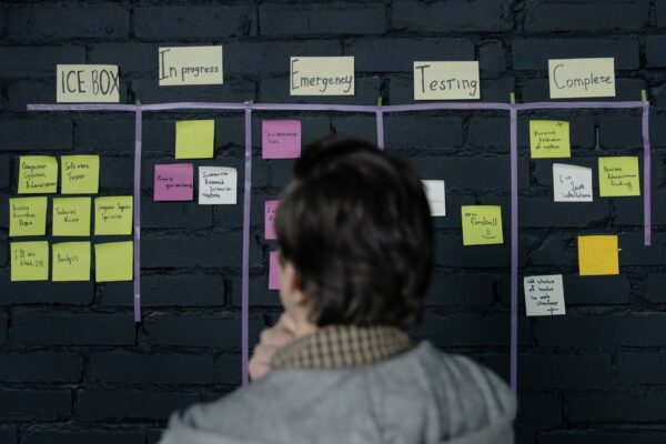 Scrum vs Kanban 2021: quale scegliere per la tua PMI