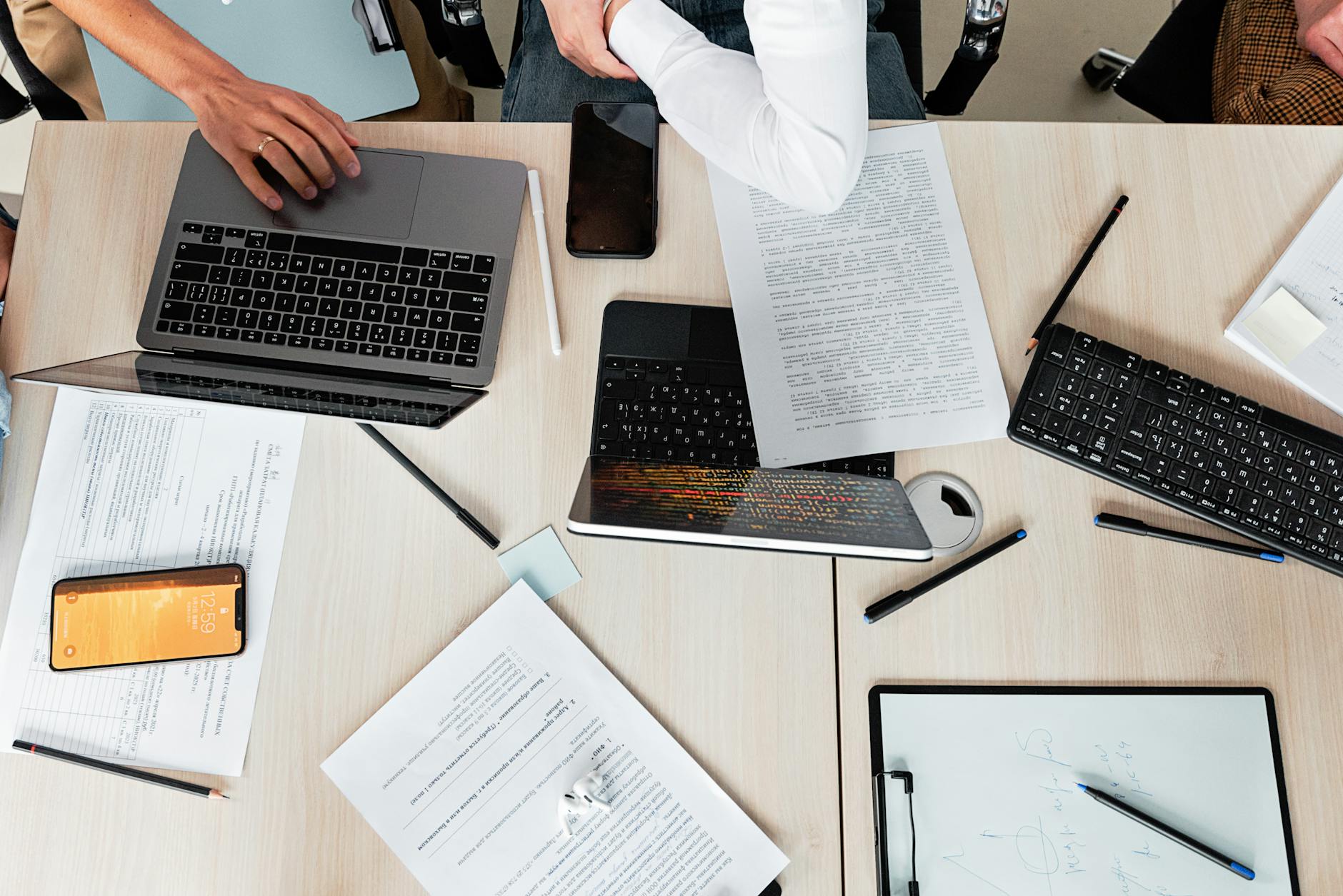 Team di una PMI italiana sperimenta ChatGPT in ufficio