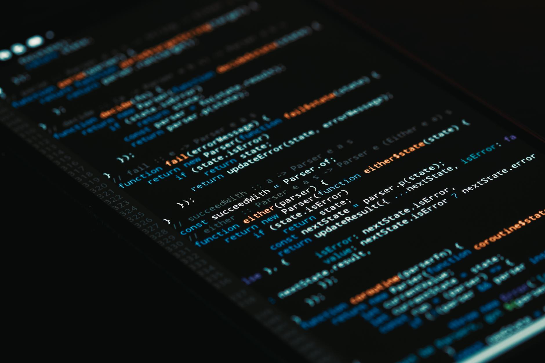 Piattaforma SaaS aziendale moderna su computer