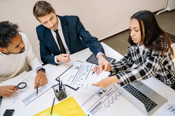 Trasformazione digitale: bilancio 2021 e 7 trend 2022 per PMI