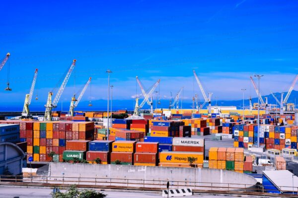 Vendere all’estero per PMI italiane 2022: guida fiscale, doganale e operativa per export ed e-commerce cross-border