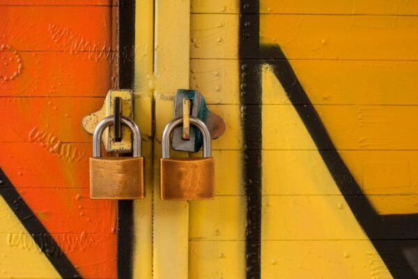 Cybersecurity per PMI italiane 2023: 7 minacce reali e le difese pratiche che funzionano
