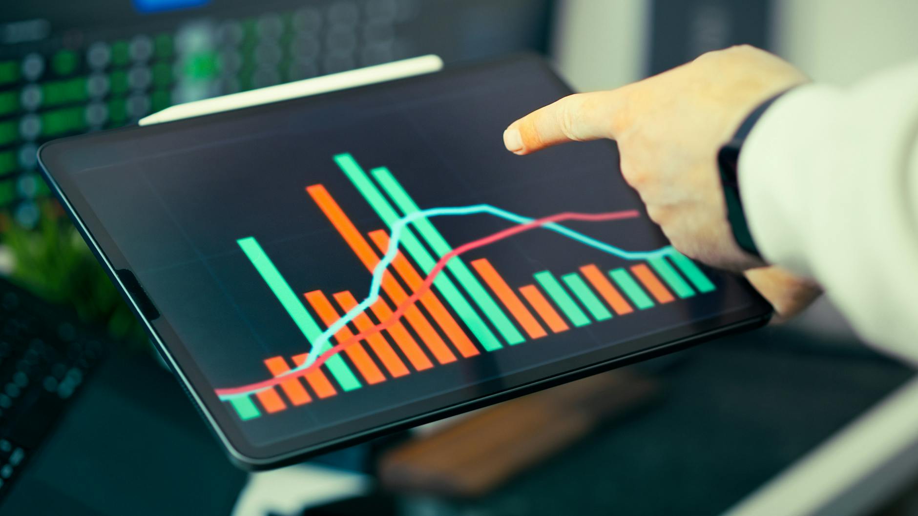 Dashboard analitiche con KPI e progress bar